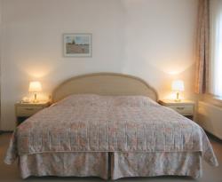 zimmer_eden_suite_gr.jpg
